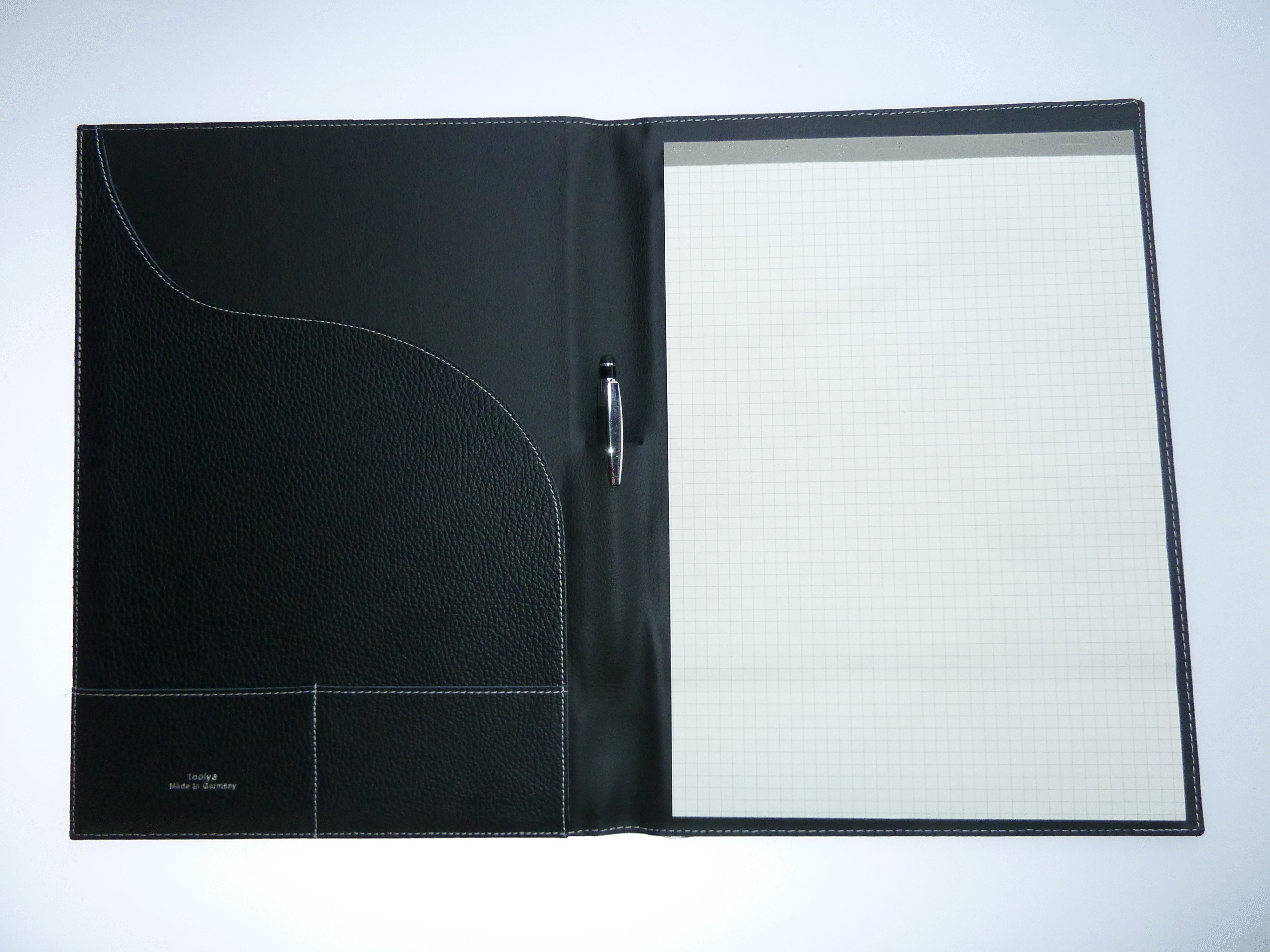 Schreibmappe A4 offen